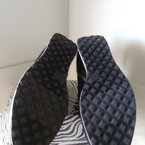 A NEW DAY Women's DEENA Lace-up Sneaker - Picture 4 of 4